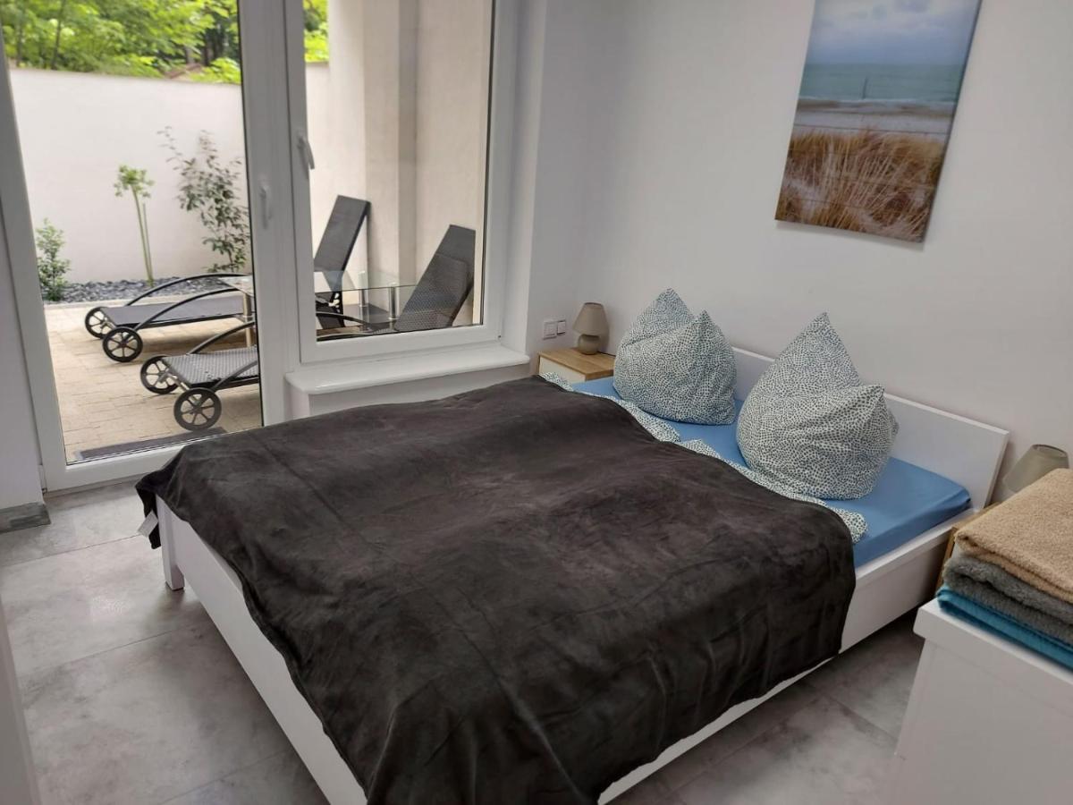 Appartement Apartament Z Duzym Tarasem à Świnoujście Extérieur photo